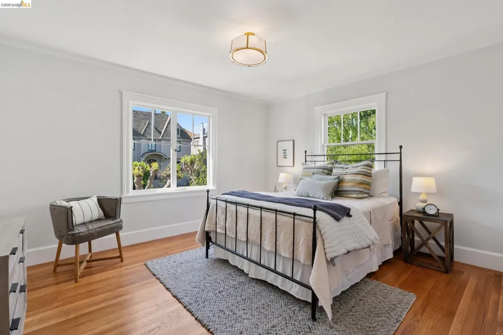 1021 Longridge Road Oakland CA 94610