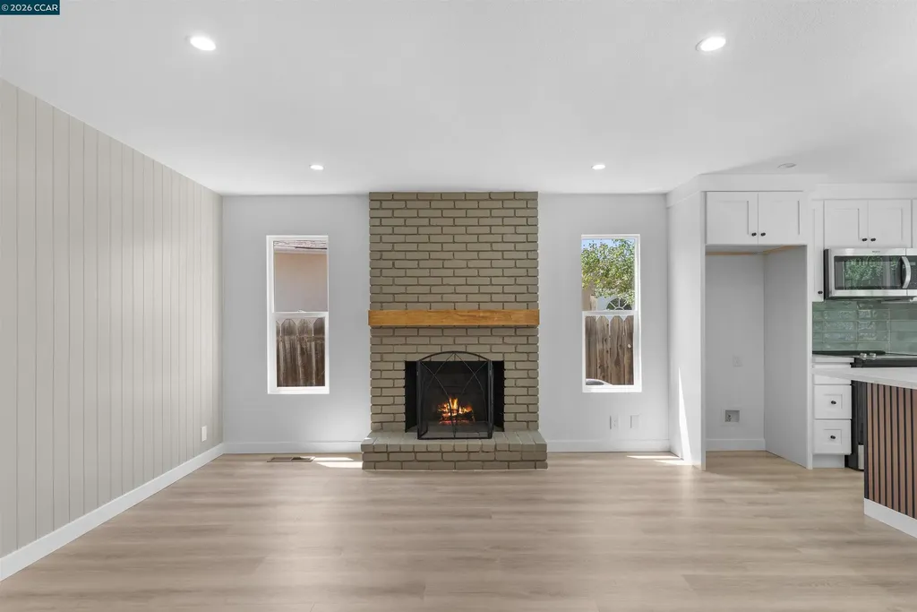 1229 Jensen Drive Pittsburg CA 94565