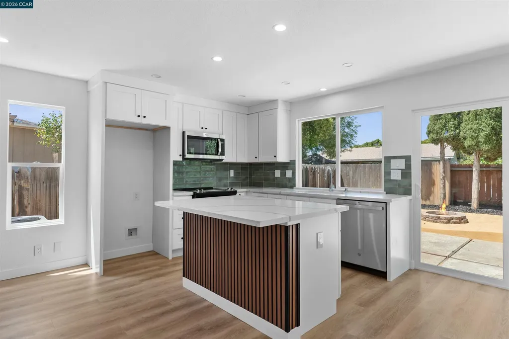 1229 Jensen Drive Pittsburg CA 94565