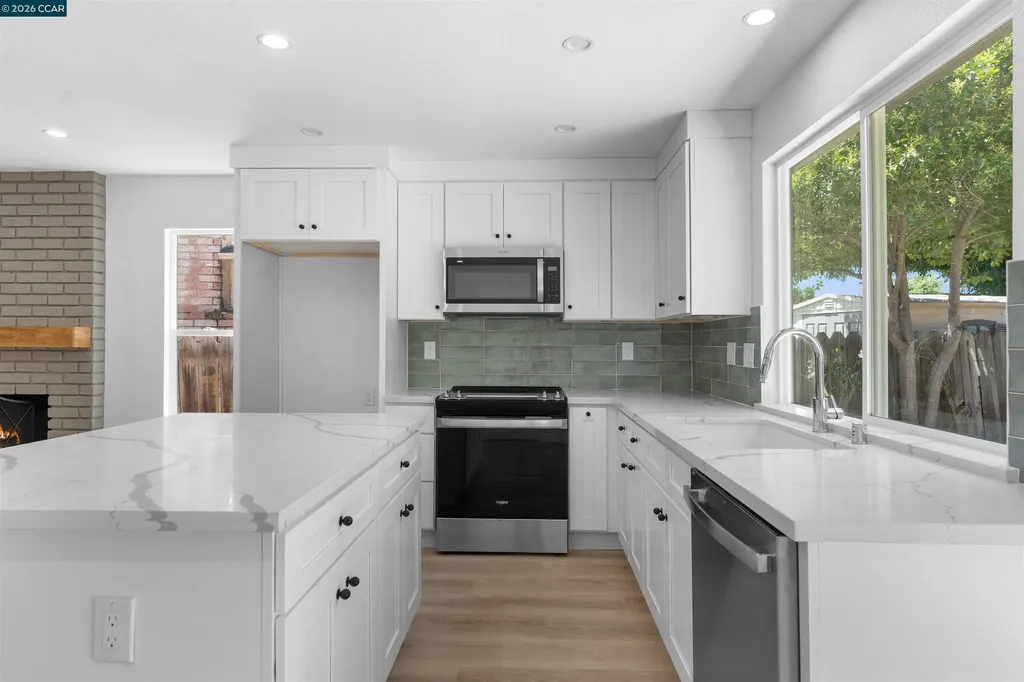 1229 Jensen Drive Pittsburg CA 94565