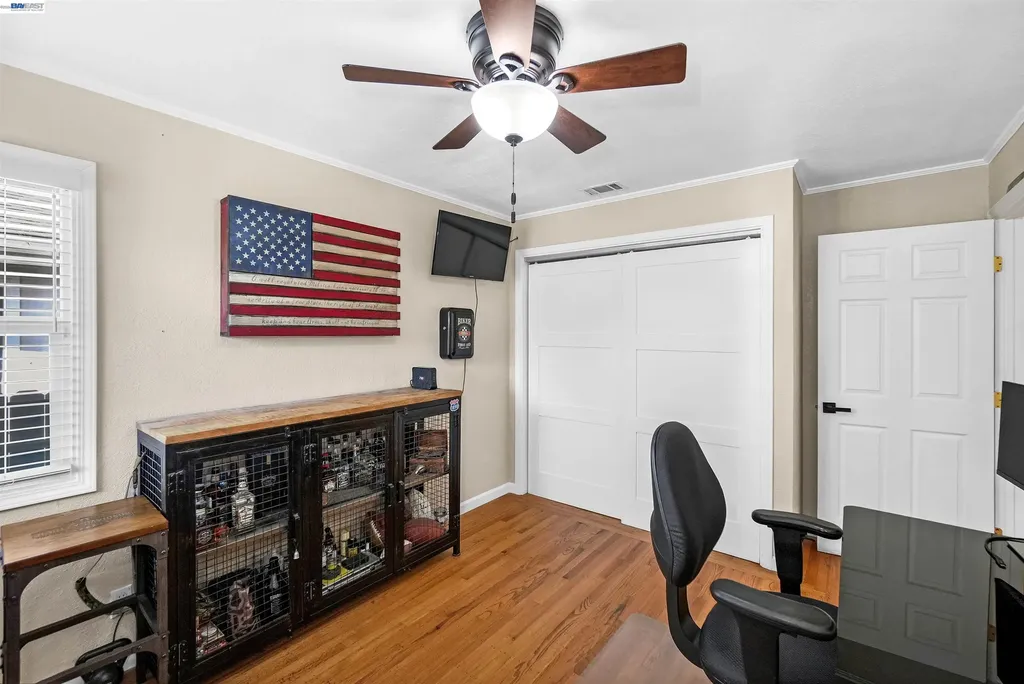 826 Hacienda Avenue San Lorenzo CA 94580