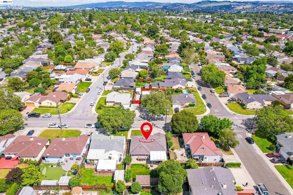 826 Hacienda Avenue San Lorenzo CA 94580