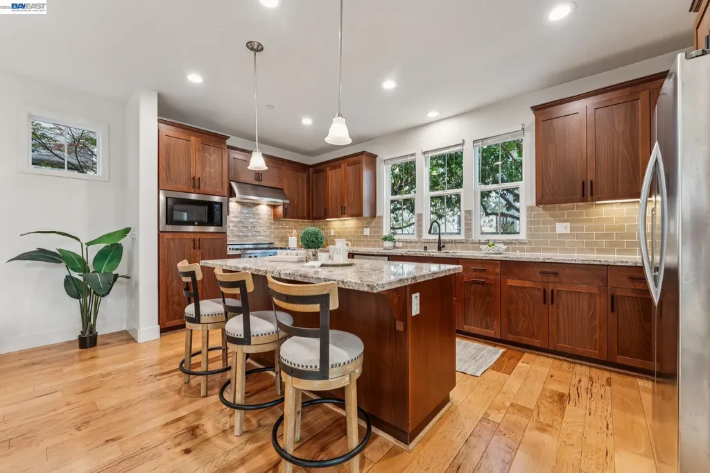 415 Dewitt Lane Alameda CA 94501