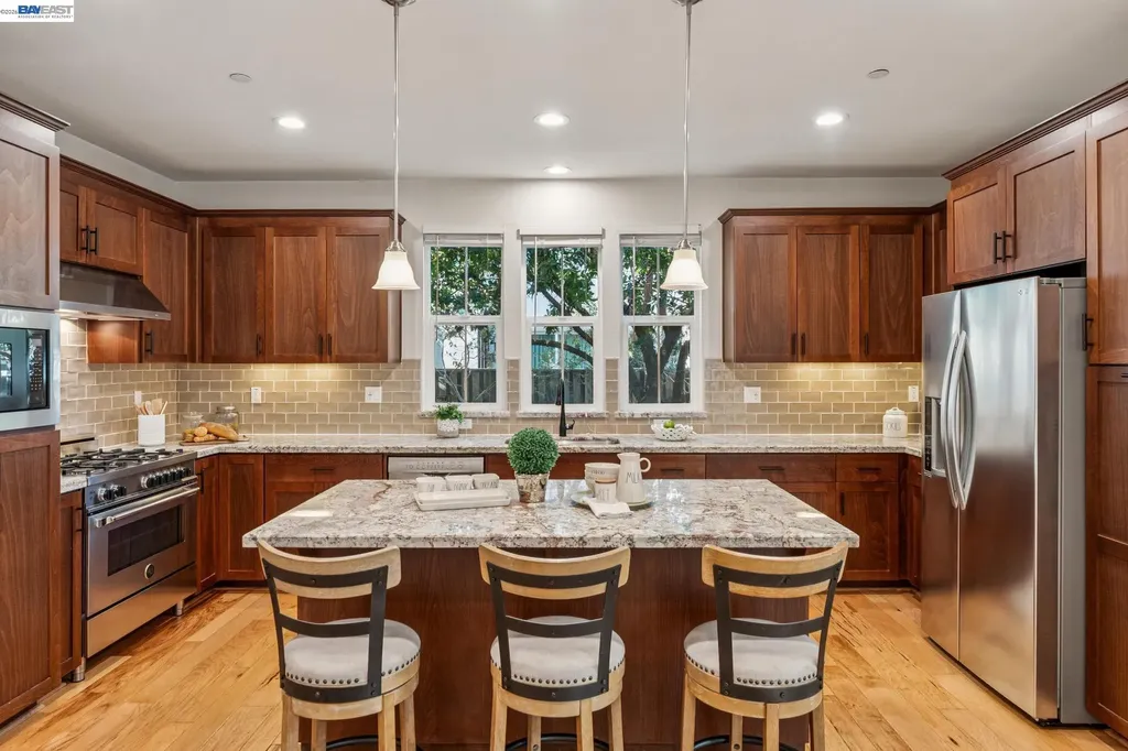 415 Dewitt Lane Alameda CA 94501