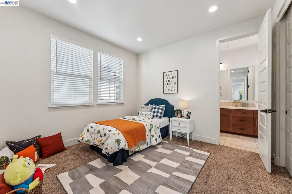 415 Dewitt Lane Alameda CA 94501