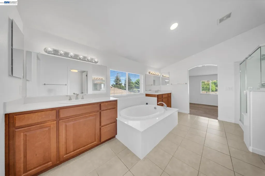 2536 Tampico Drive Bay Point CA 94565