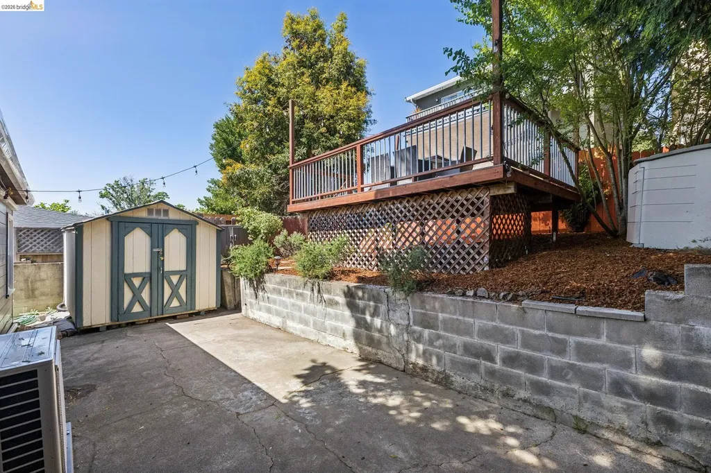 6525 Hazel Avenue Richmond CA 94805