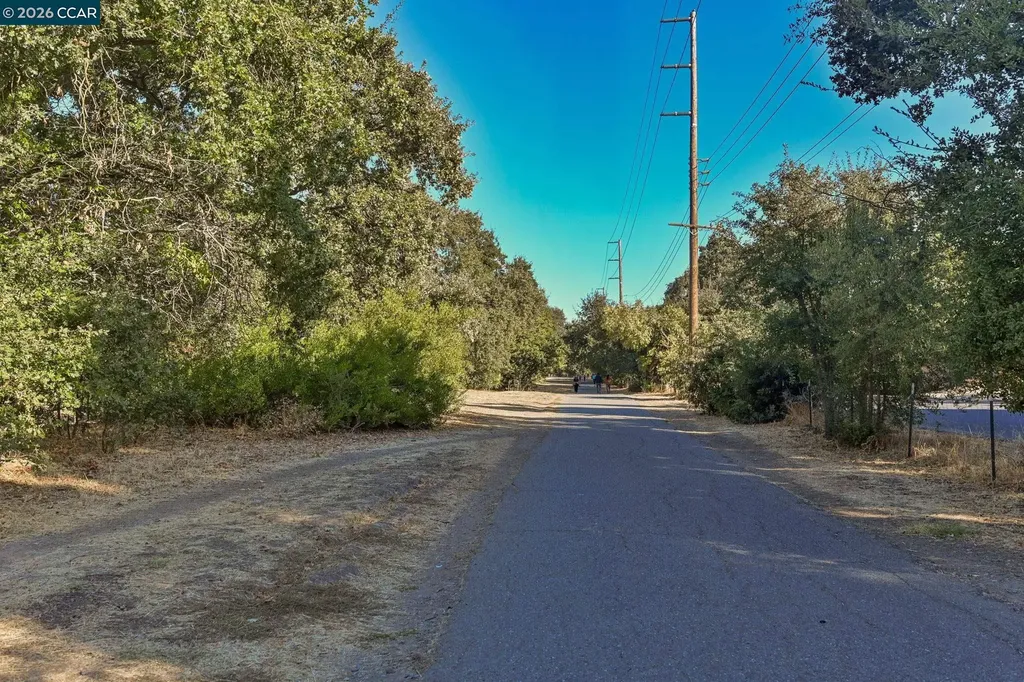 330 Civic Drive Walnut Creek CA 94596
