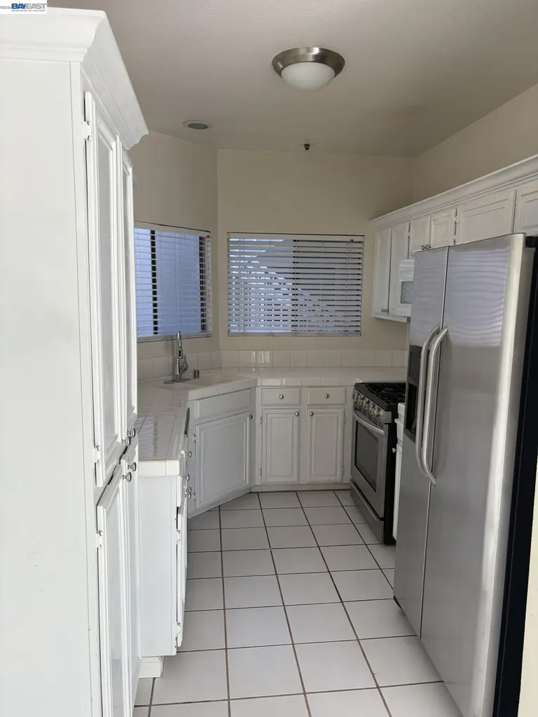 3663 Oakwood Terrace Fremont CA 94536