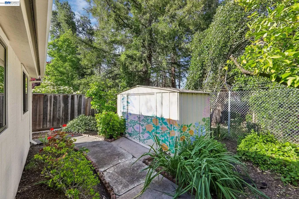 1970 6th Street Concord CA 94519