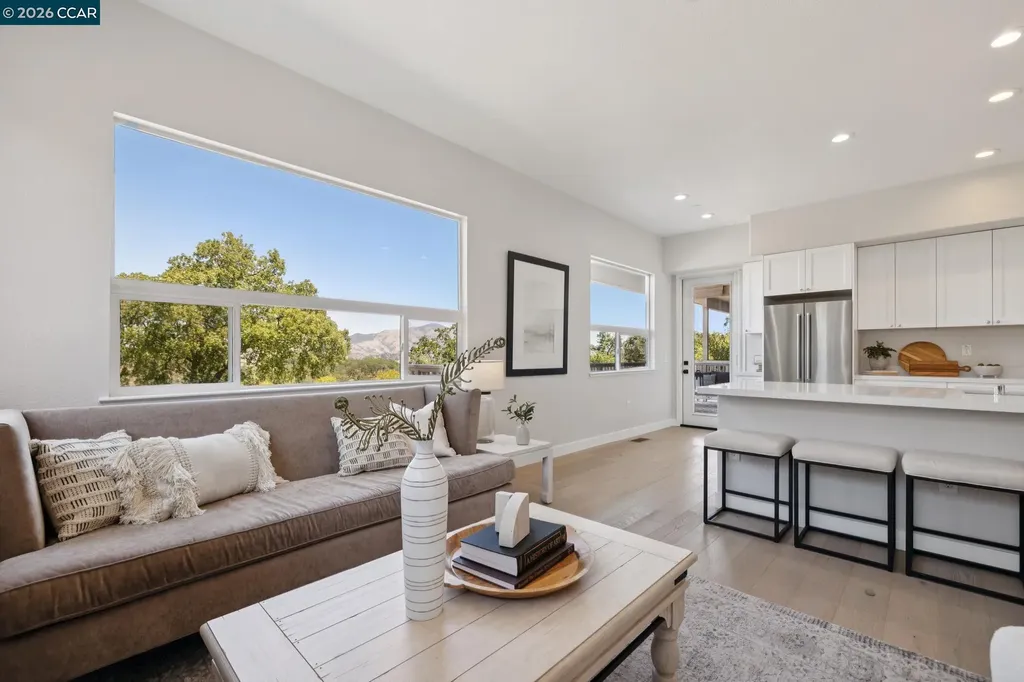 568 High Eagle Court Walnut Creek CA 94595