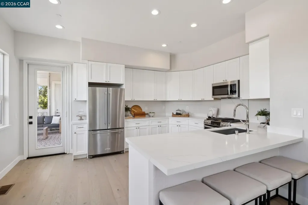 568 High Eagle Court Walnut Creek CA 94595