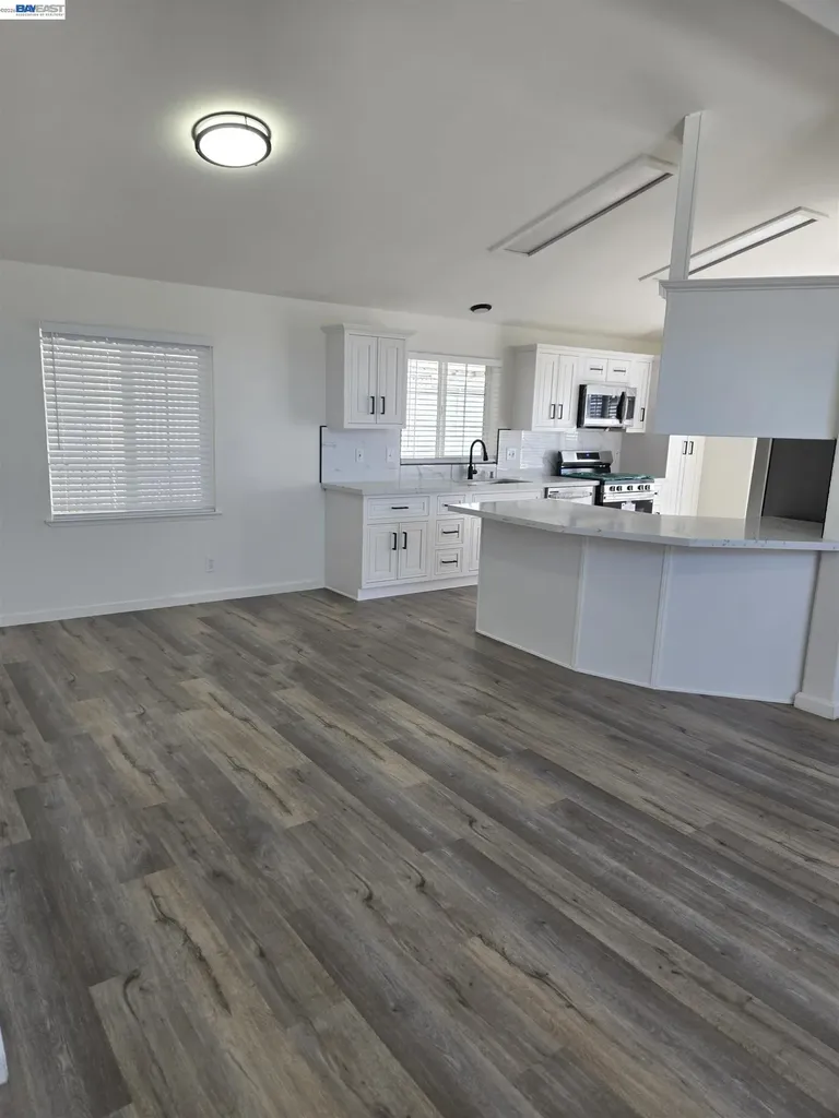 183 Neptune Avenue Hayward CA 94544