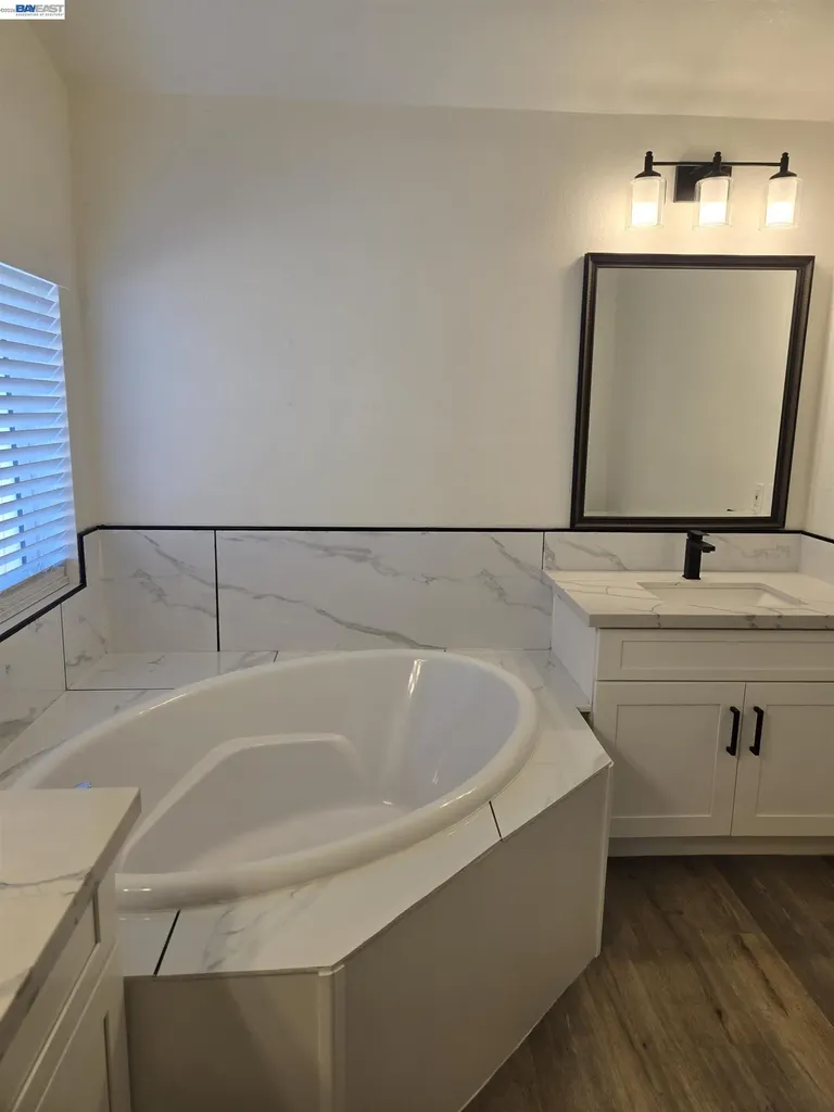 183 Neptune Avenue Hayward CA 94544