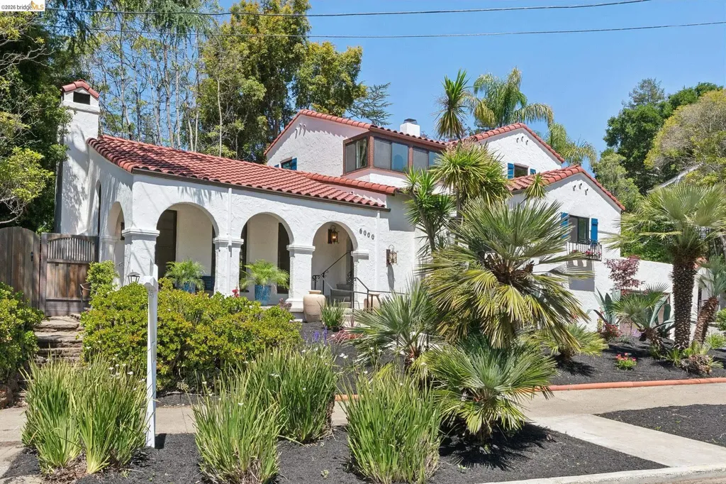 6000 Rockridge Boulevard Oakland CA 94618