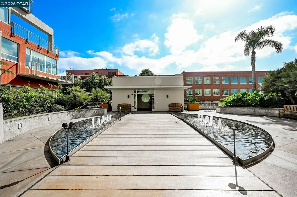 5855 Horton Emeryville CA 94608