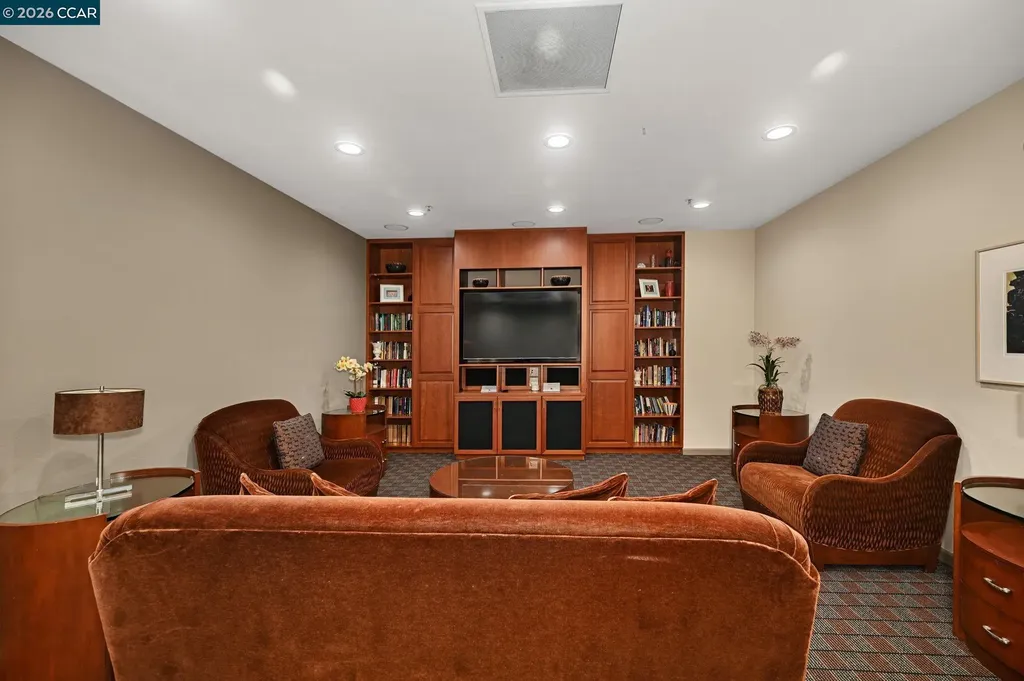 5855 Horton Emeryville CA 94608