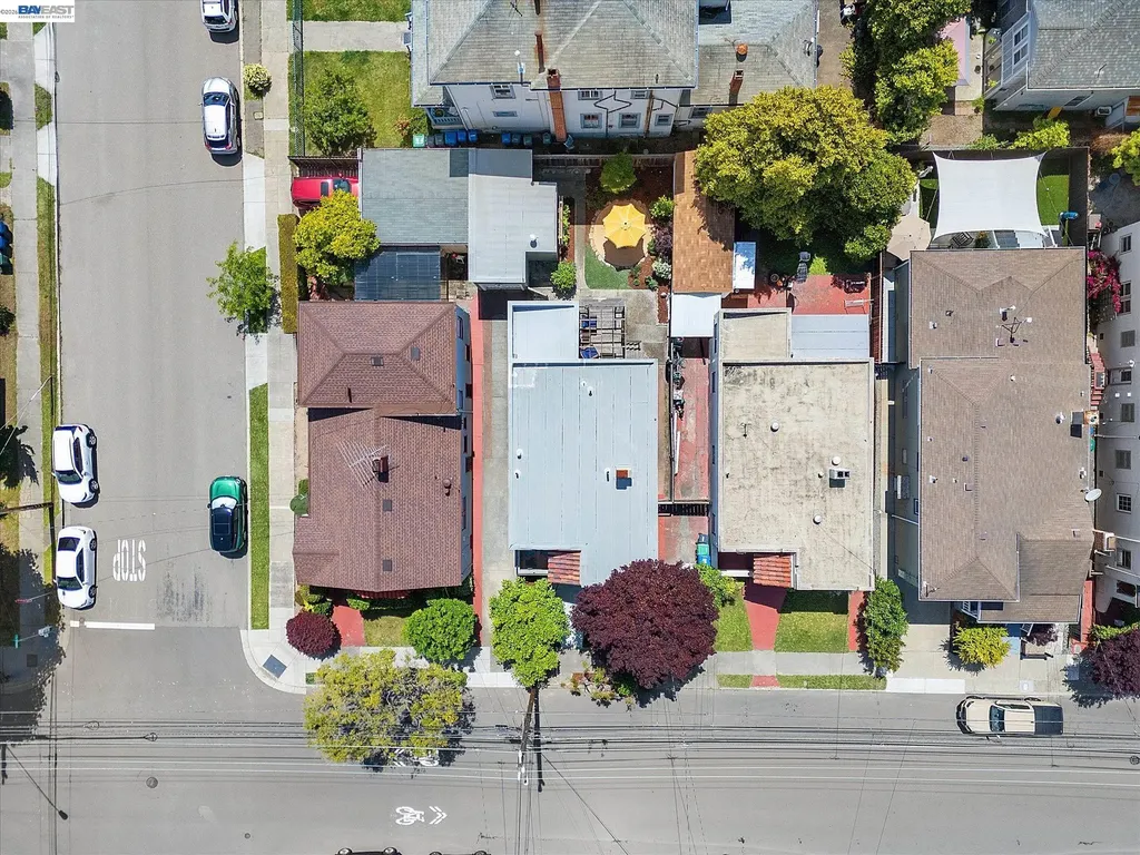 1610 Pacific Avenue Alameda CA 94501