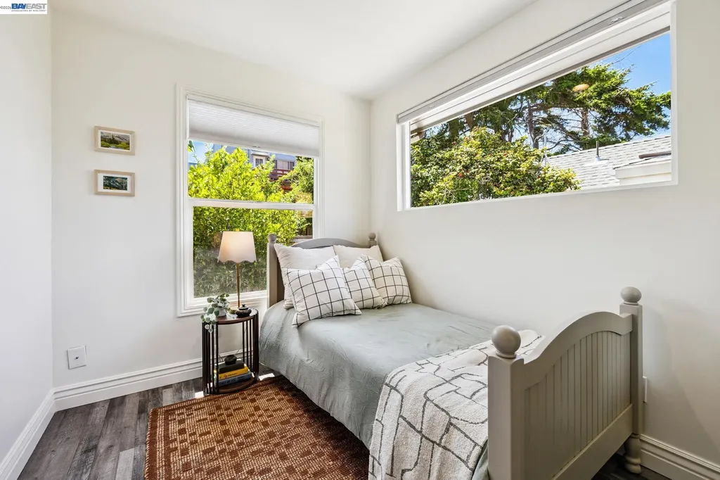 1519 Saint Charles Street Alameda CA 94501