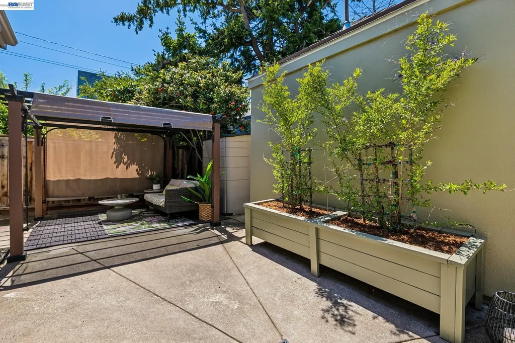1519 Saint Charles Street Alameda CA 94501