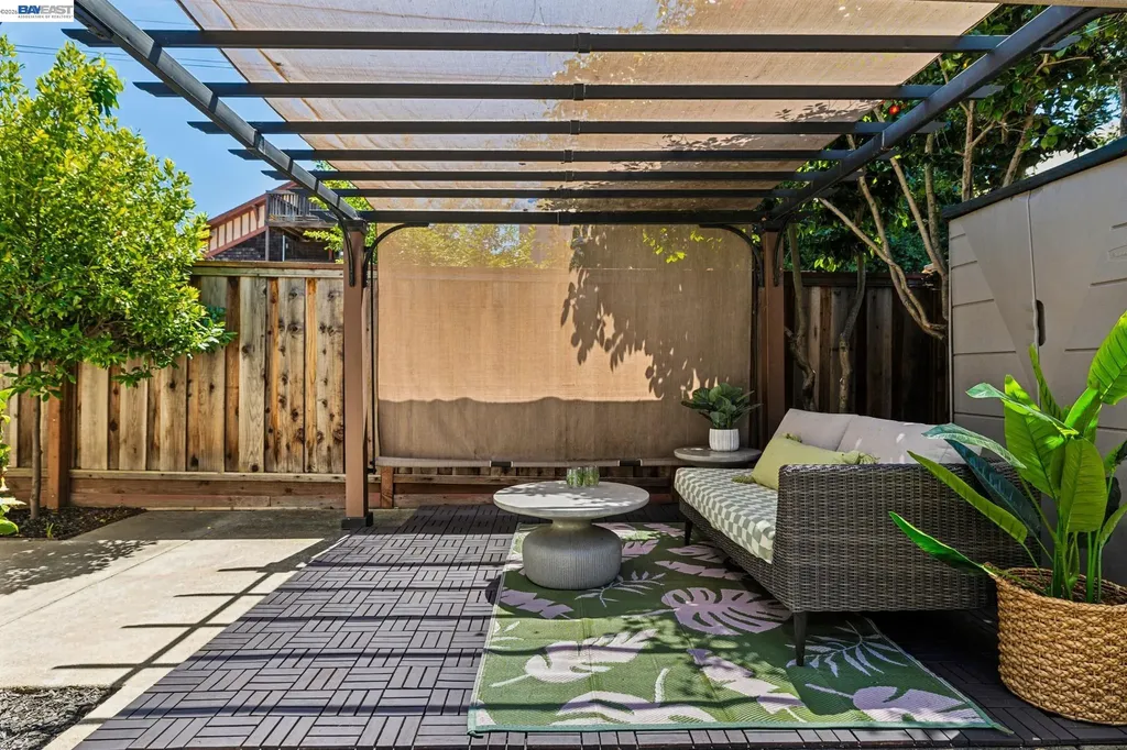 1519 Saint Charles Street Alameda CA 94501