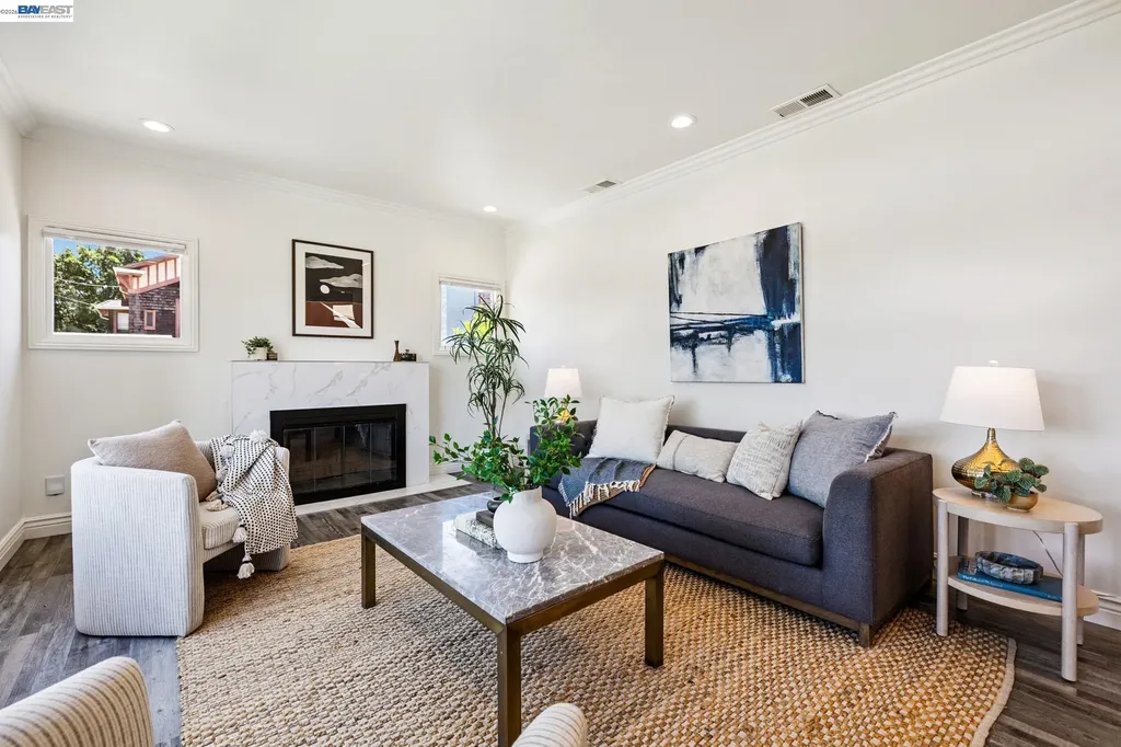 1519 Saint Charles Street Alameda CA 94501