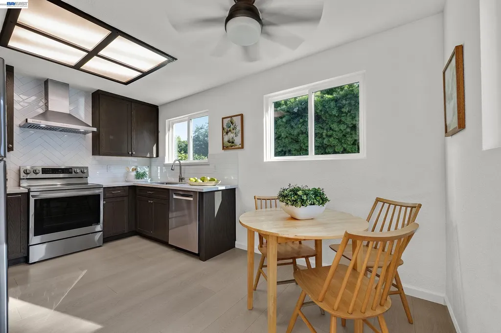 34233 Arizona Street Union City CA 94587