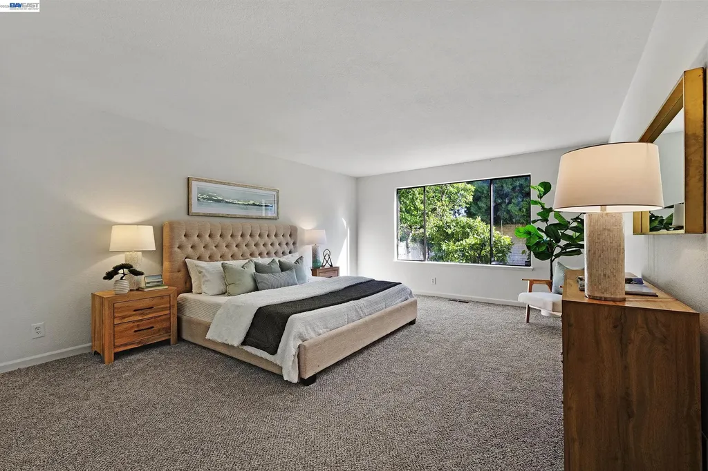 34233 Arizona Street Union City CA 94587