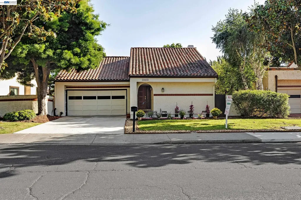 34233 Arizona Street Union City CA 94587