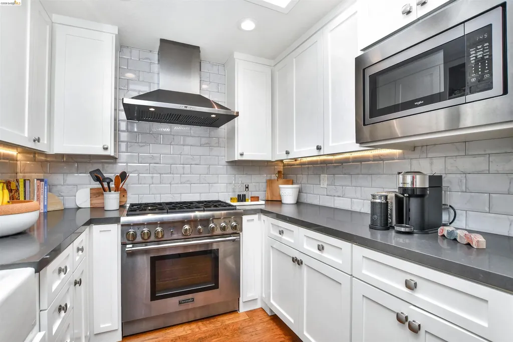 215 Charter Oak Circle Walnut Creek CA 94597