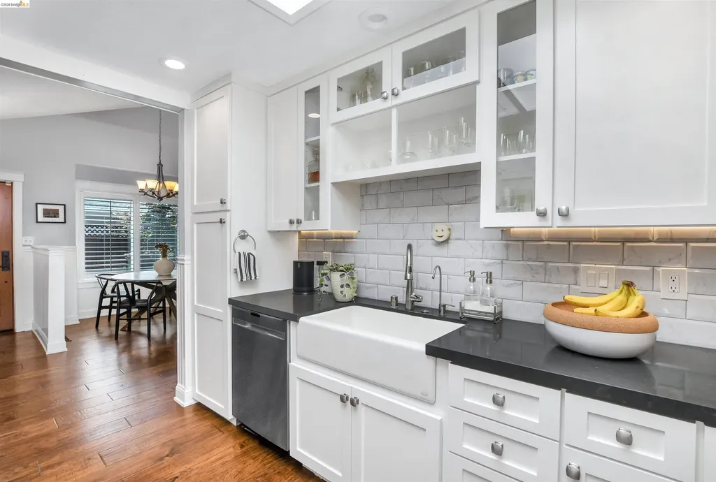 215 Charter Oak Circle Walnut Creek CA 94597