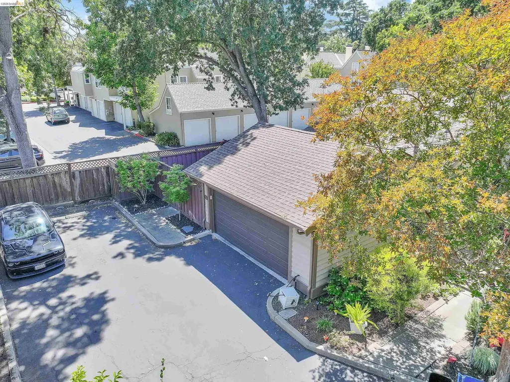 215 Charter Oak Circle Walnut Creek CA 94597