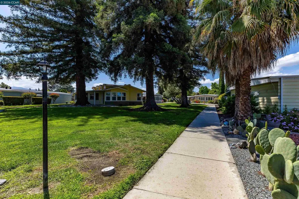 2368 Dalis Drive Concord CA 94520