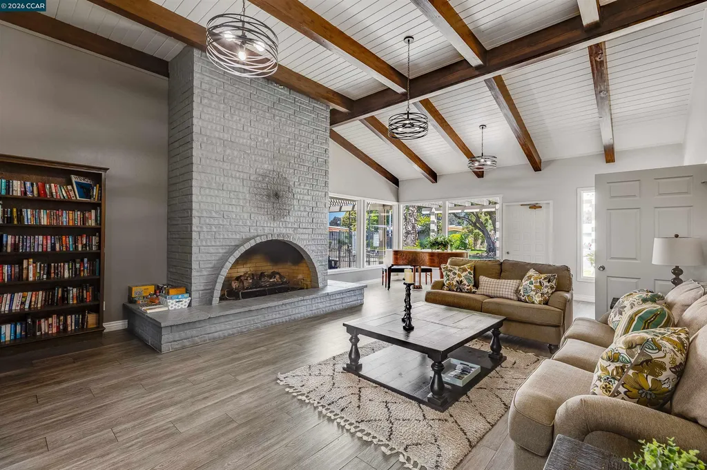 2368 Dalis Drive Concord CA 94520