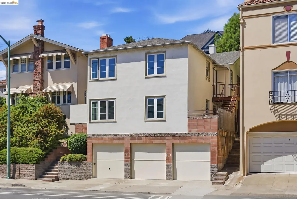 2257 Park Boulevard Oakland CA 94606