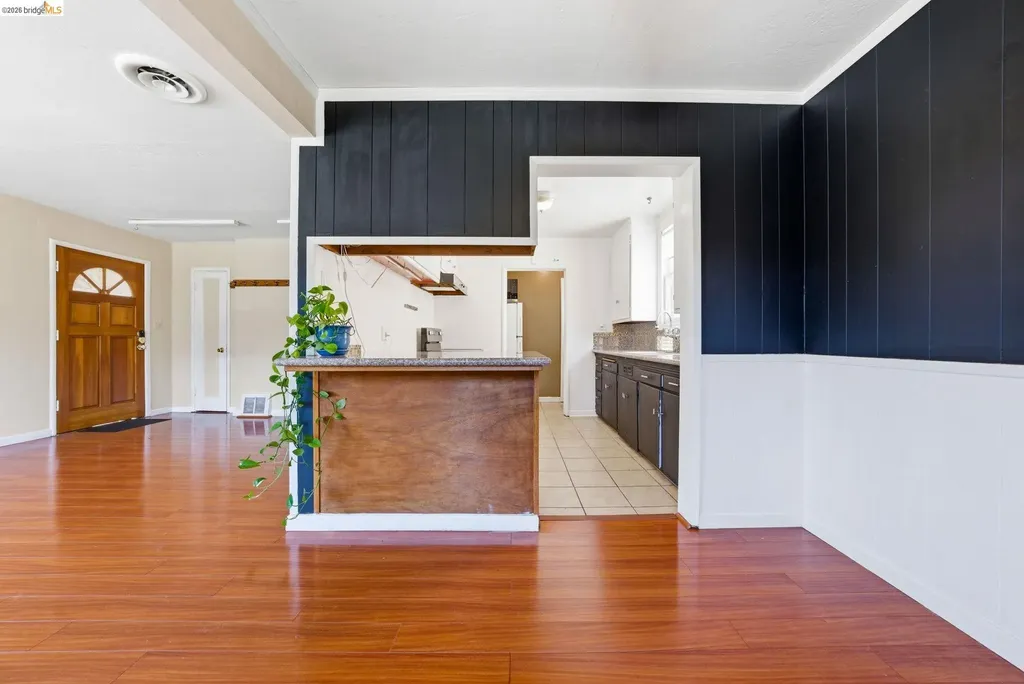 2257 Park Boulevard Oakland CA 94606