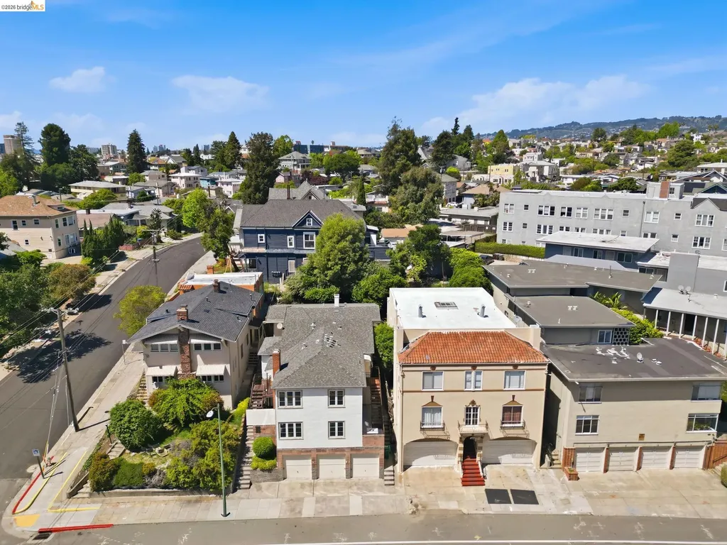 2257 Park Boulevard Oakland CA 94606