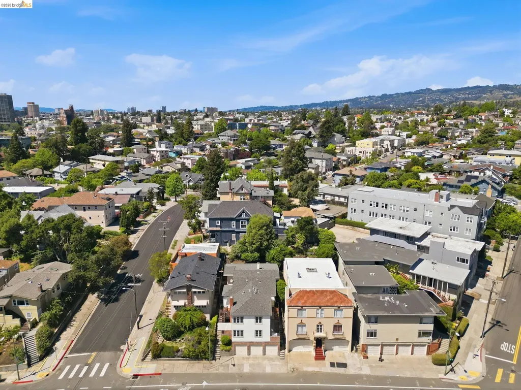 2257 Park Boulevard Oakland CA 94606