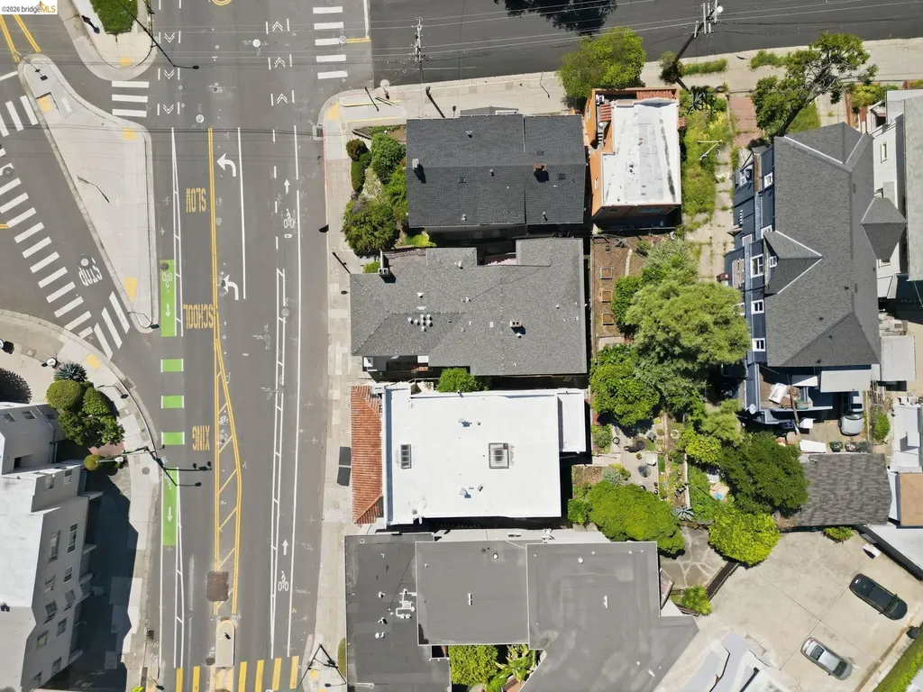 2257 Park Boulevard Oakland CA 94606