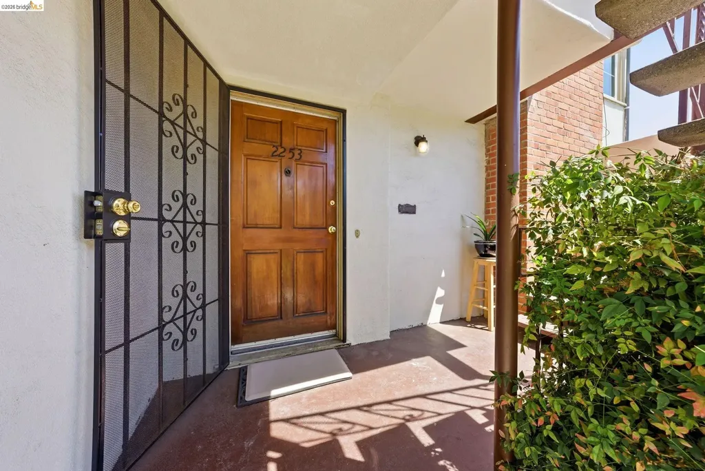 2257 Park Boulevard Oakland CA 94606