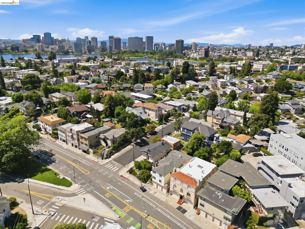 2257 Park Boulevard Oakland CA 94606