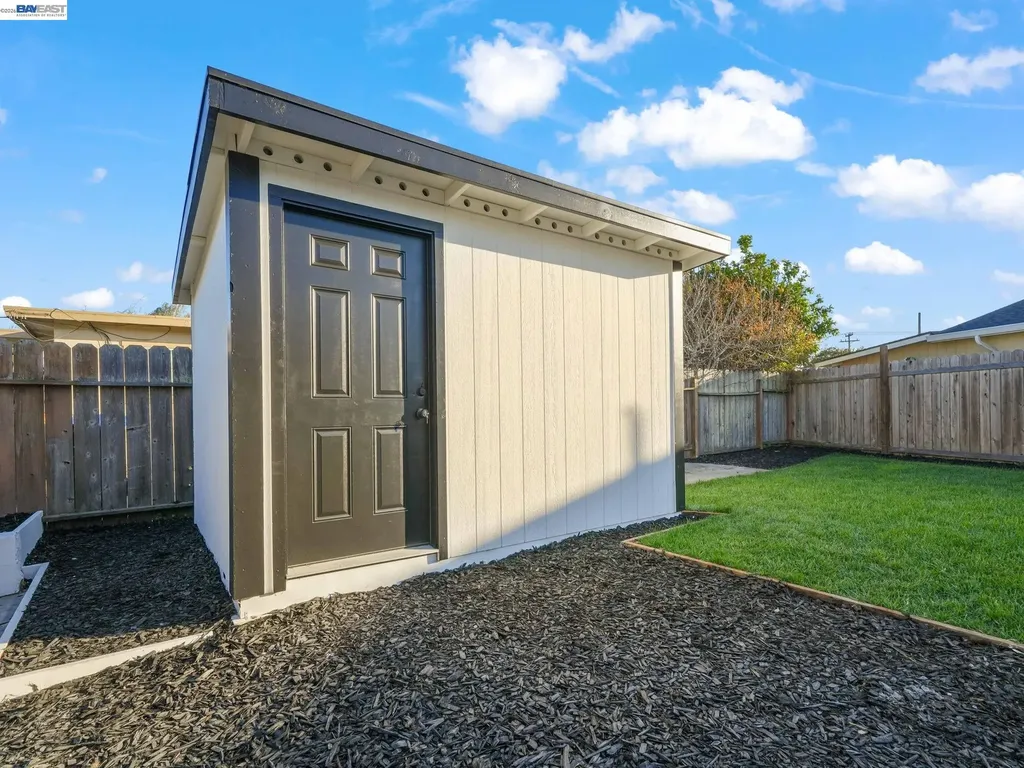 36605 Hafner Street Newark CA 94560