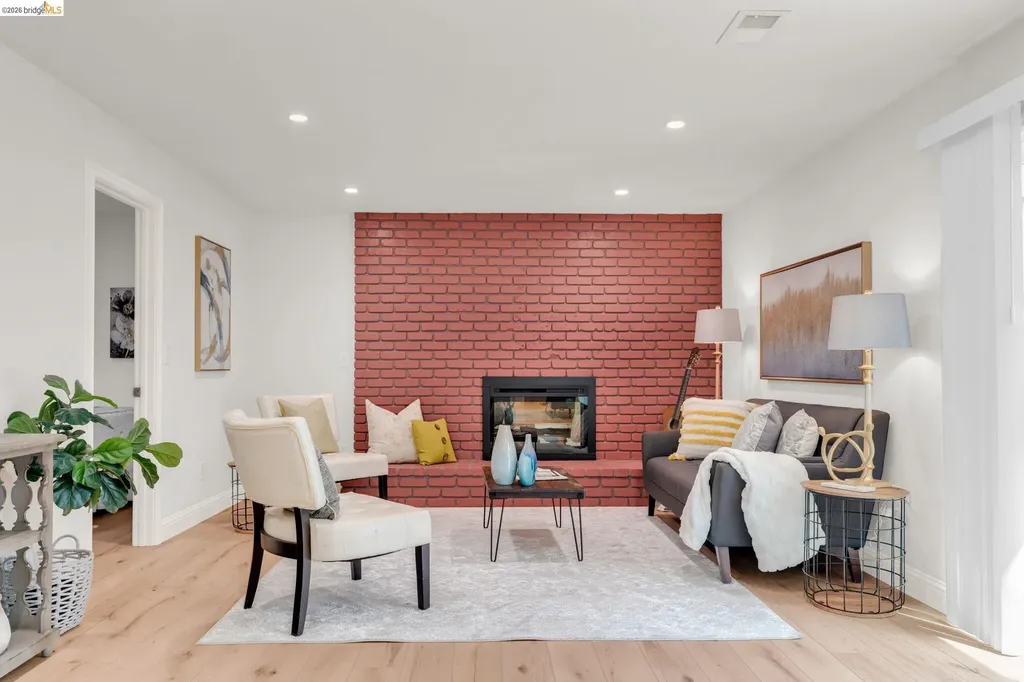 1631 Via Ventana San Lorenzo CA 94580