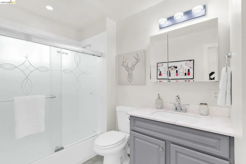 1631 Via Ventana San Lorenzo CA 94580