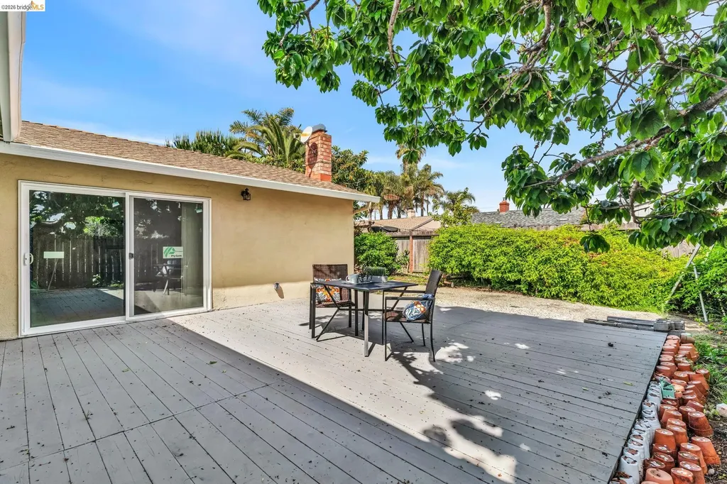 1631 Via Ventana San Lorenzo CA 94580
