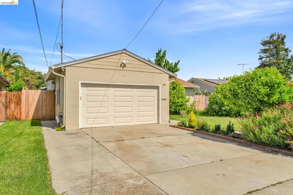1631 Via Ventana San Lorenzo CA 94580