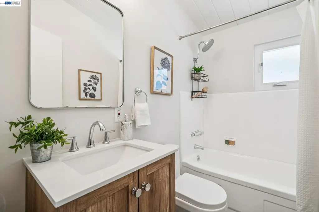 2317 Mira Vista Drive El Cerrito CA 94530