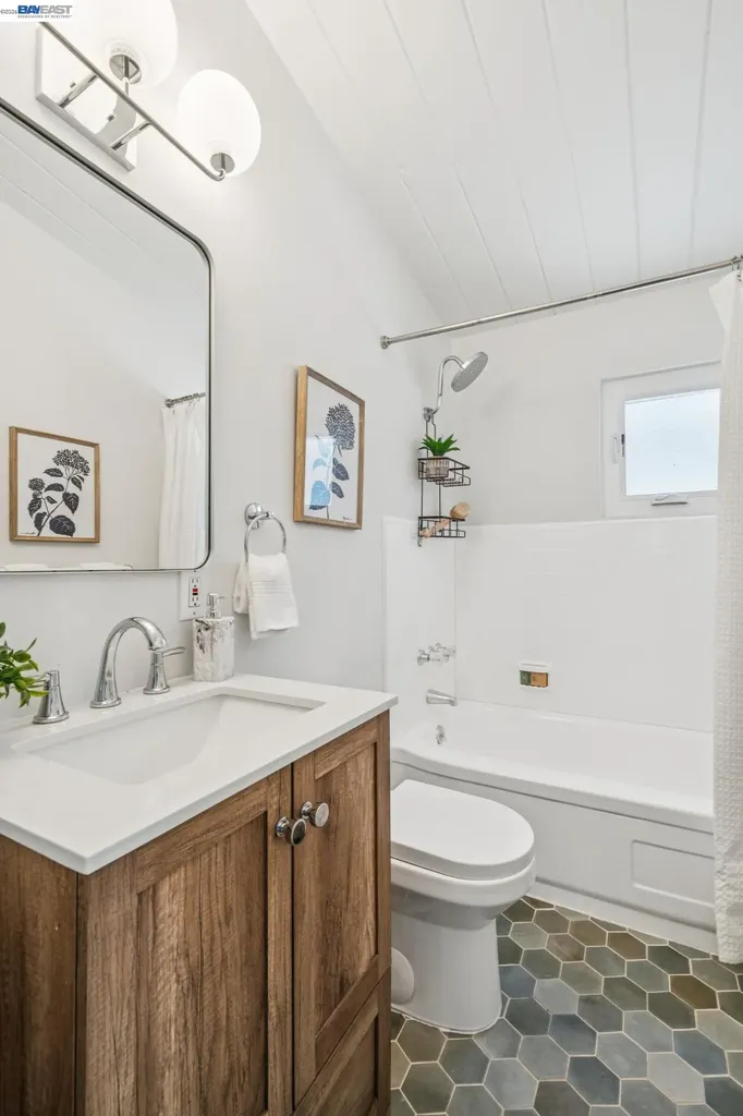 2317 Mira Vista Drive El Cerrito CA 94530