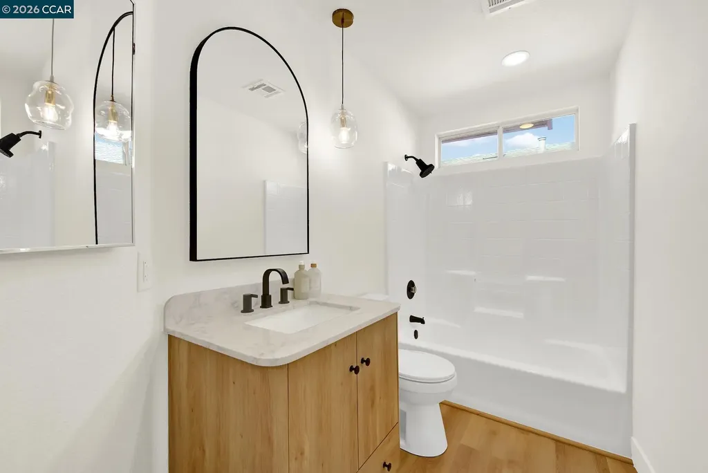 370 Carousel Drive Vallejo CA 94589