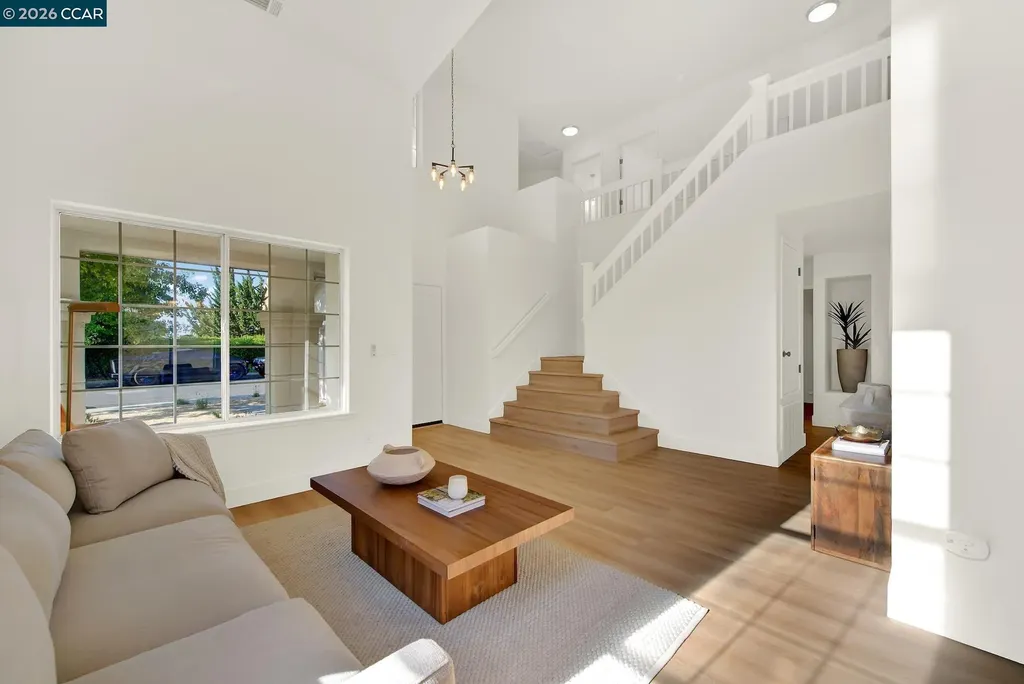 370 Carousel Drive Vallejo CA 94589